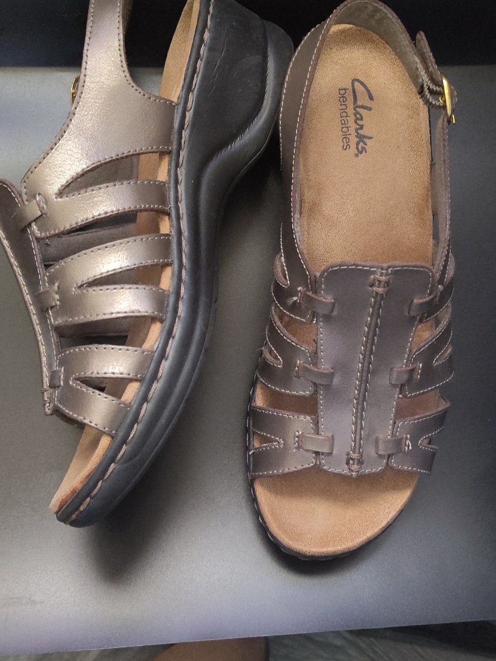 Clarks Brown Leather Strappy Slingback Sandals - Picture 3 of 4